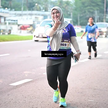 Runner Photo 8307632