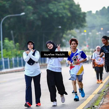 Runner Photo 8307641