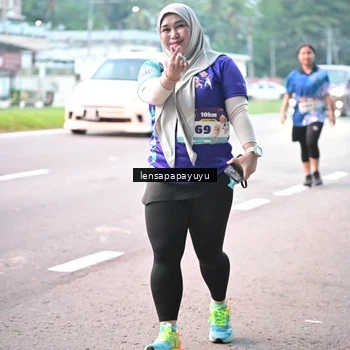 Runner Photo 8307654