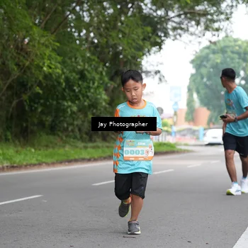 Runner Photo 8307665