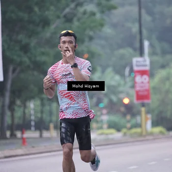 Runner Photo 8307682