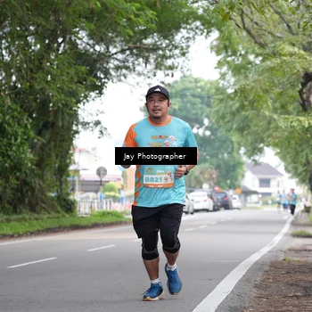 Runner Photo 8307705