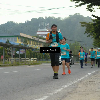Runner Photo 8307713