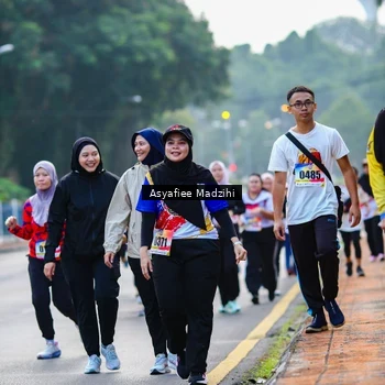 Runner Photo 8307771