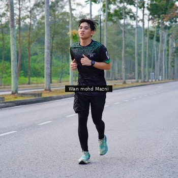 Runner Photo 8307778