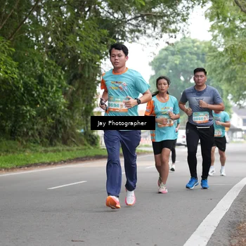 Runner Photo 8307811