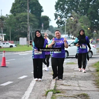 Runner Photo 8307825