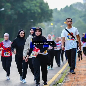 Runner Photo 8307843
