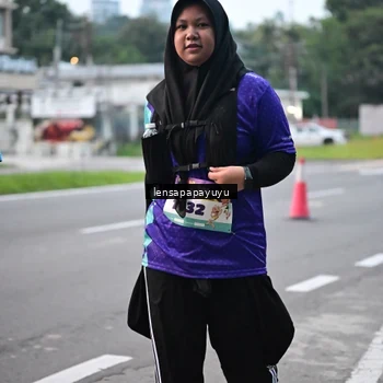 Runner Photo 8307850