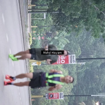 Runner Photo 8307859