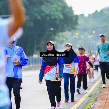 Runner Photo 8307869