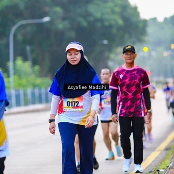 Runner Photo 8307919