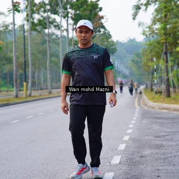 Runner Photo 8307940