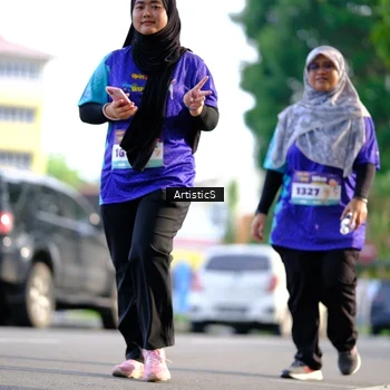 Runner Photo 8307948