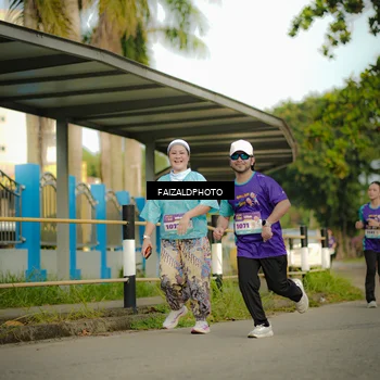 Runner Photo 8307961