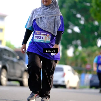Runner Photo 8307974