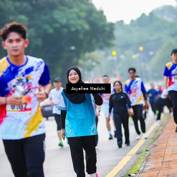 Runner Photo 8307979