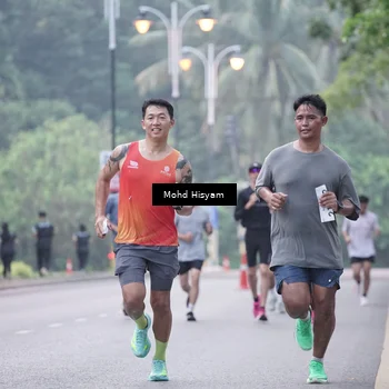 Runner Photo 8307989