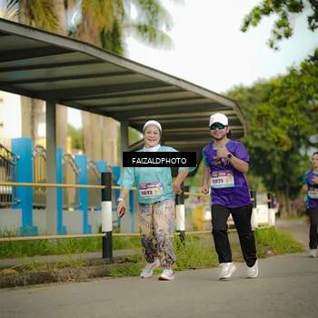 Runner Photo 8307991