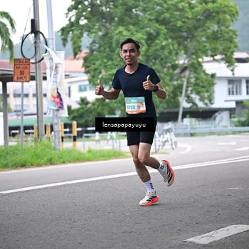 Runner Photo 8307992