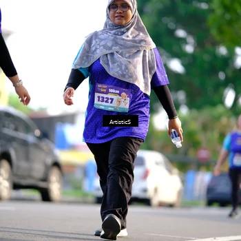 Runner Photo 8307995
