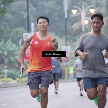 Runner Photo 8308001