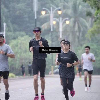 Runner Photo 8308015