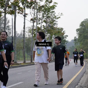 Runner Photo 8308019