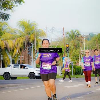Runner Photo 8308025