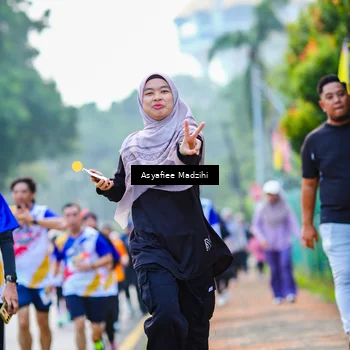 Runner Photo 8308041