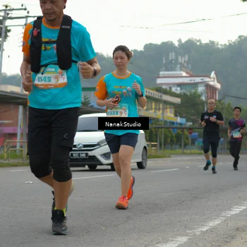 Runner Photo 8308043
