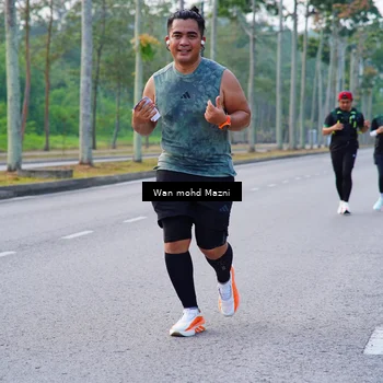 Runner Photo 8308061