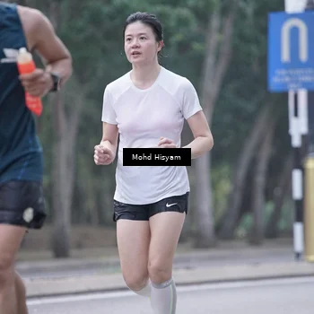 Runner Photo 8308064