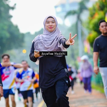 Runner Photo 8308070