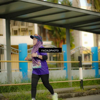 Runner Photo 8308074