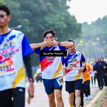 Runner Photo 8308103
