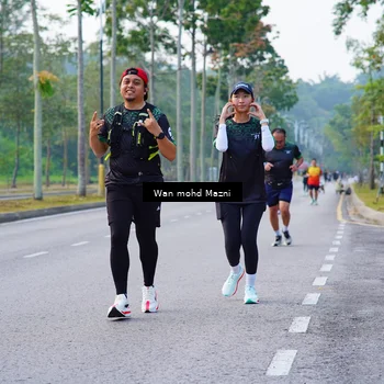 Runner Photo 8308141