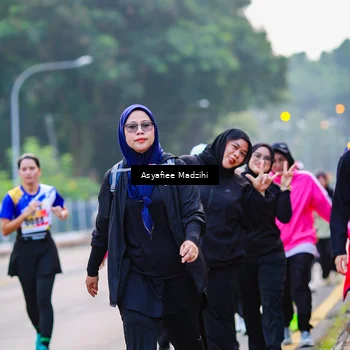 Runner Photo 8308146