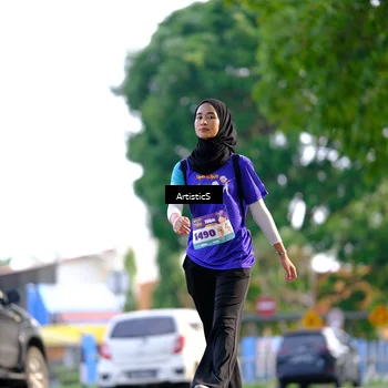 Runner Photo 8308156