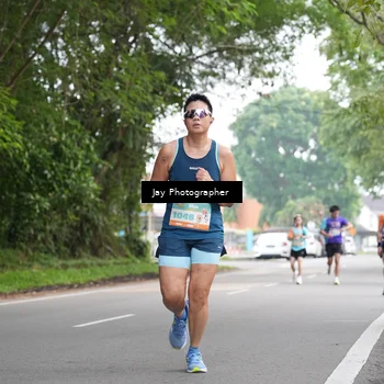 Runner Photo 8308162