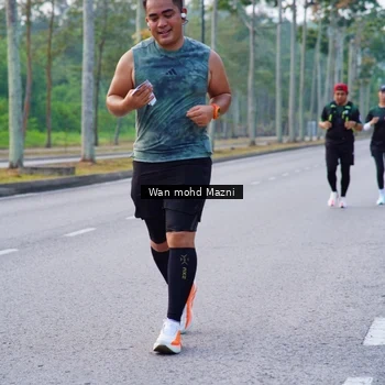 Runner Photo 8308169