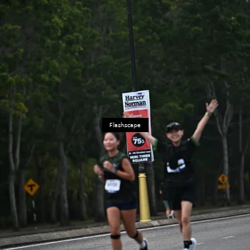 Runner Photo 8308184