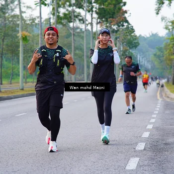 Runner Photo 8308190