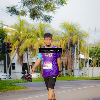 Runner Photo 8308198