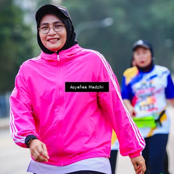 Runner Photo 8308202