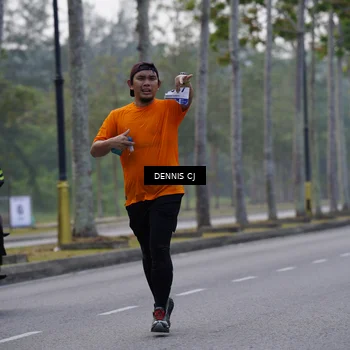 Runner Photo 8308222