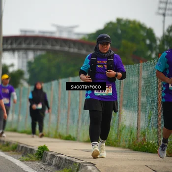 Runner Photo 8308223