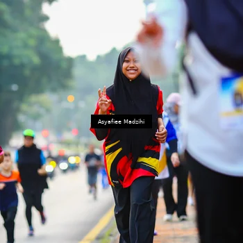 Runner Photo 8308240