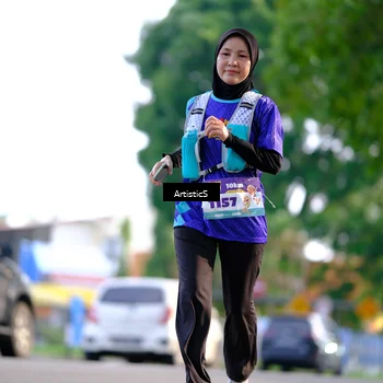 Runner Photo 8308259