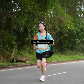 Runner Photo 8308263